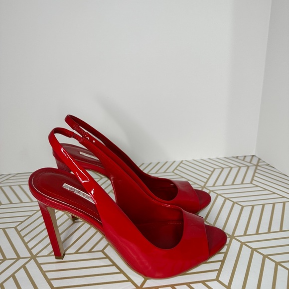 BCBGeneration peep toe sling back heels - Picture 3 of 4